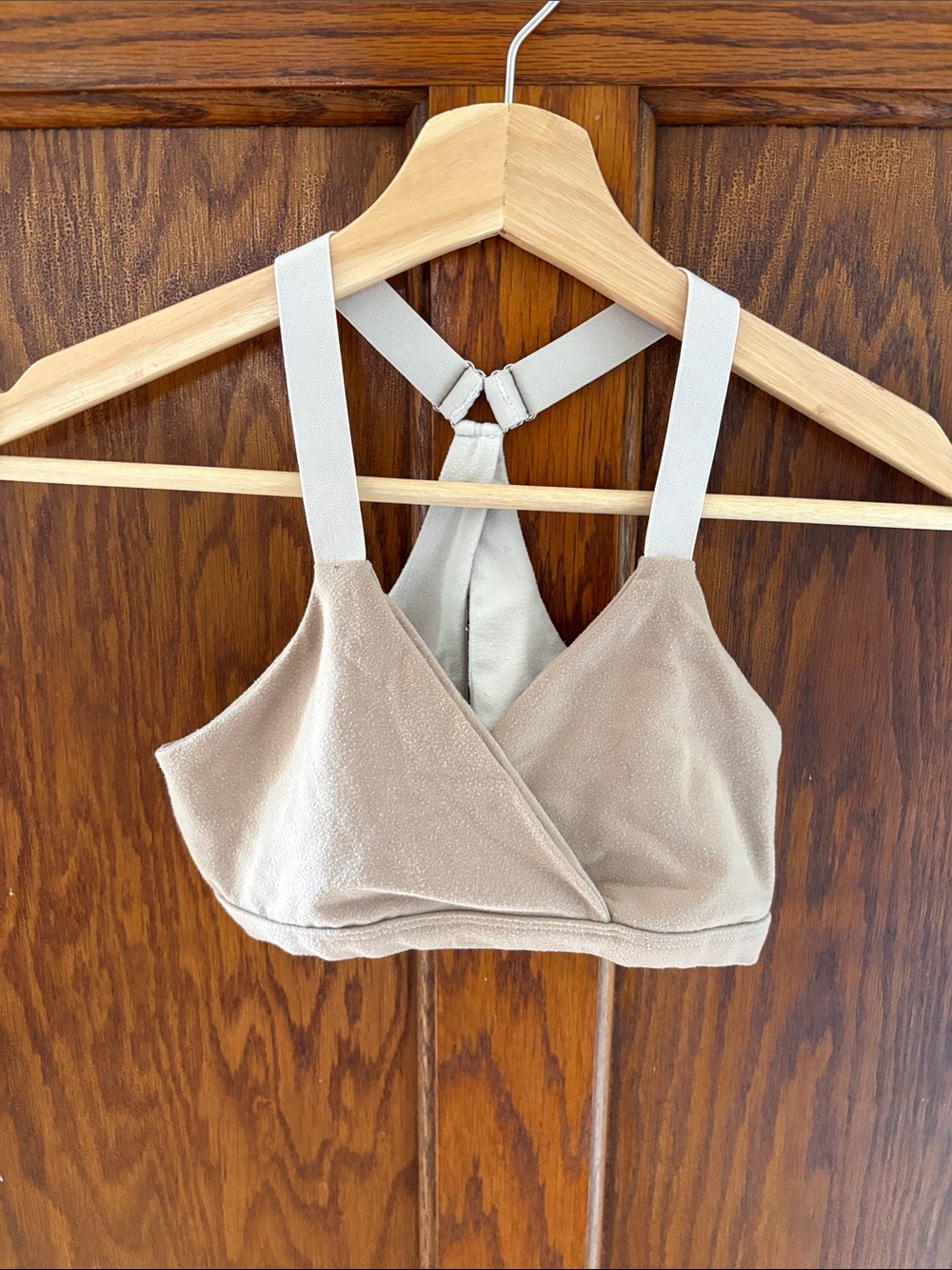 Beyond Yoga Soft Wrap Bralette in Light Beige Size small GUC